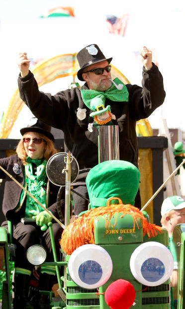 031415-grandparade-js15